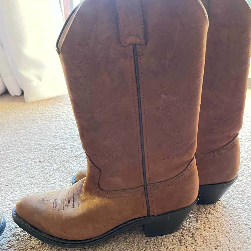 Cowgirl work boots. Worn once.